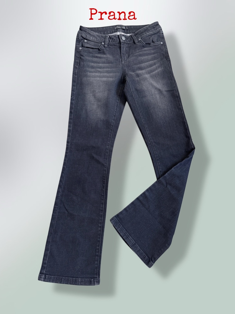 PRANA
Dark Wash Bootcut Women’s Jeans